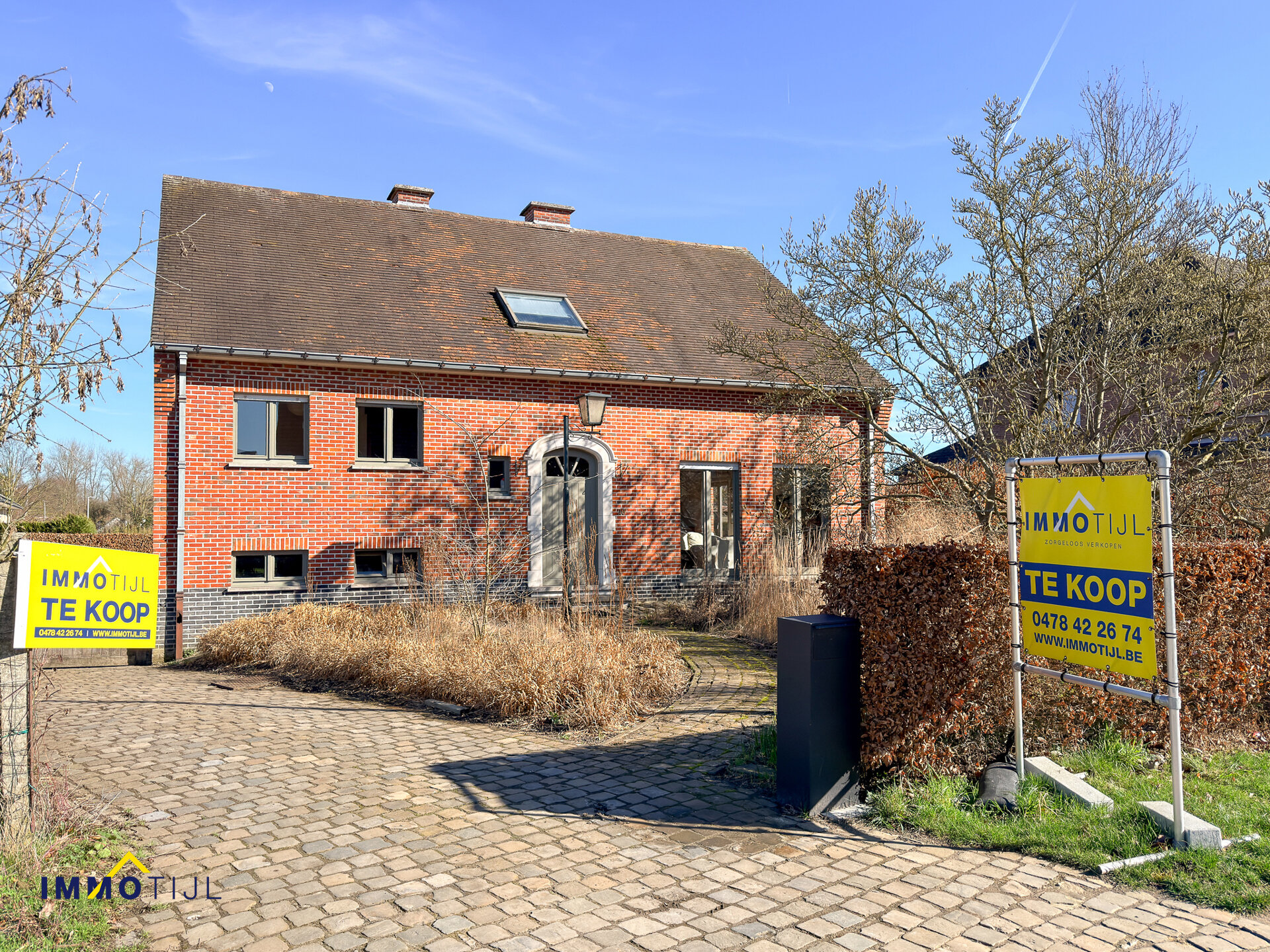 Villa te koop in Denderleeuw